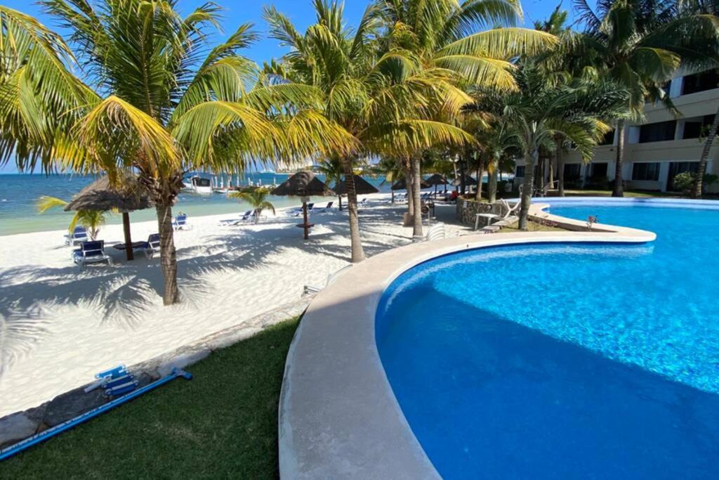 Oceanfront Condo Bm By Andiani Cancun Exterior photo