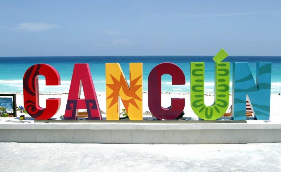 Oceanfront Condo Bm By Andiani Cancun Exterior photo
