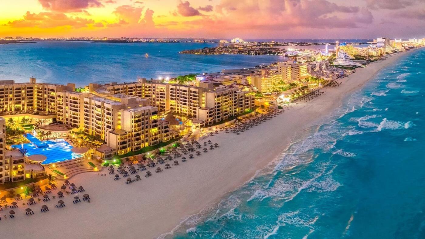 Oceanfront Condo Bm By Andiani Cancun Exterior photo